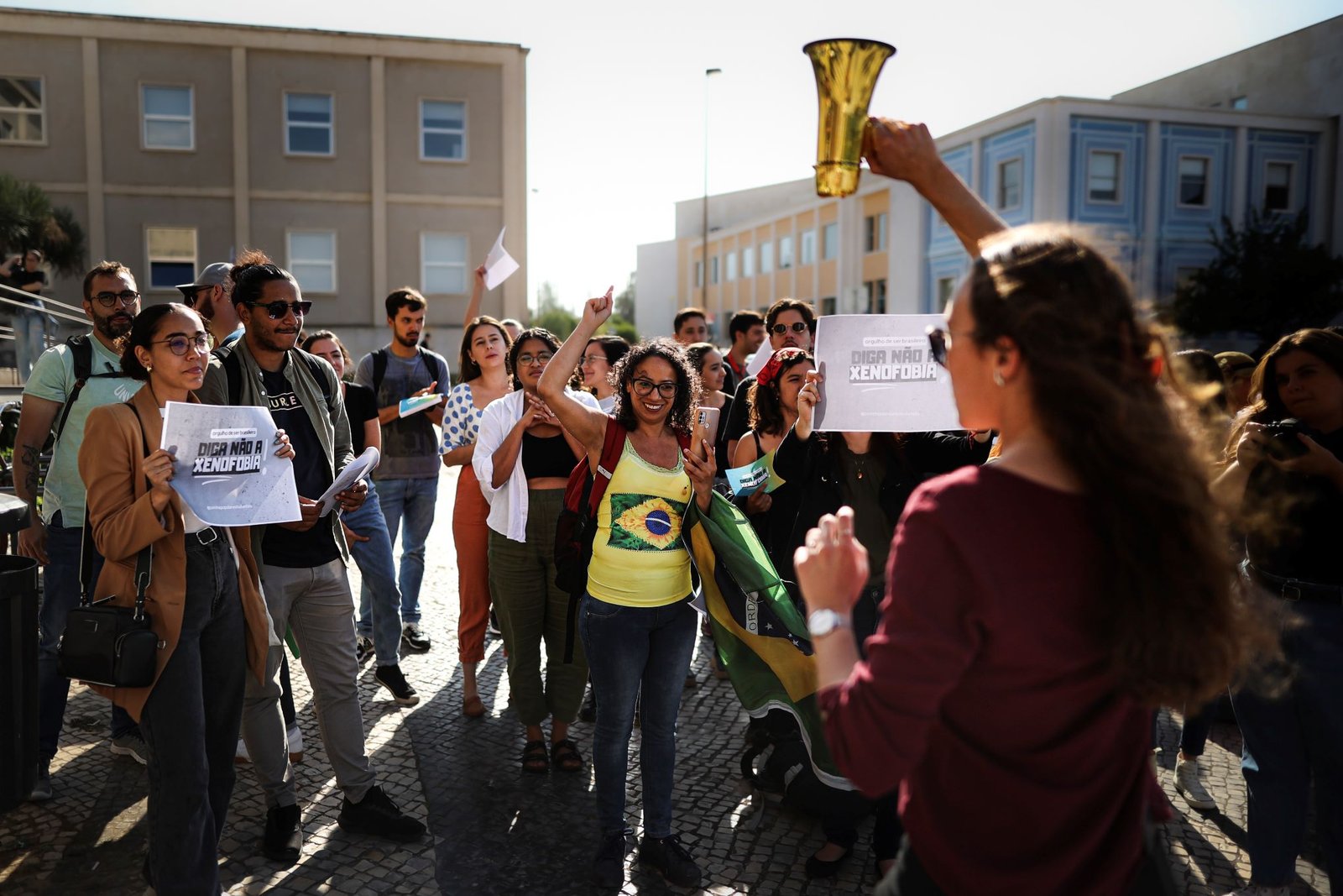 Estudantes brasileiros protestam contra a xenofobia. Crédito: Filipe Amorim, Lusa, Arquivo