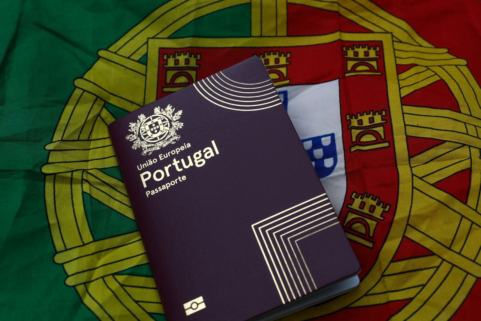 Passaporte emitido pelo governo português, Lisboa, 8 de outubro de 2021. Crédito: António Cotrim, Lusa