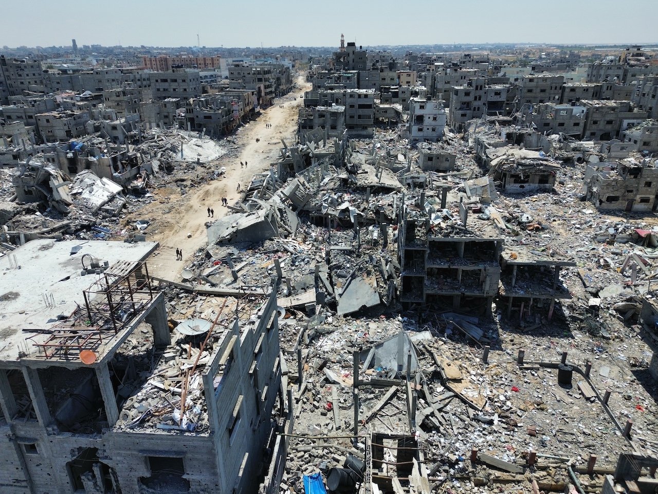 Cidade de Gaza destruída com ataques israelenses Crédito: Khan Yunis, EPA, Lusa