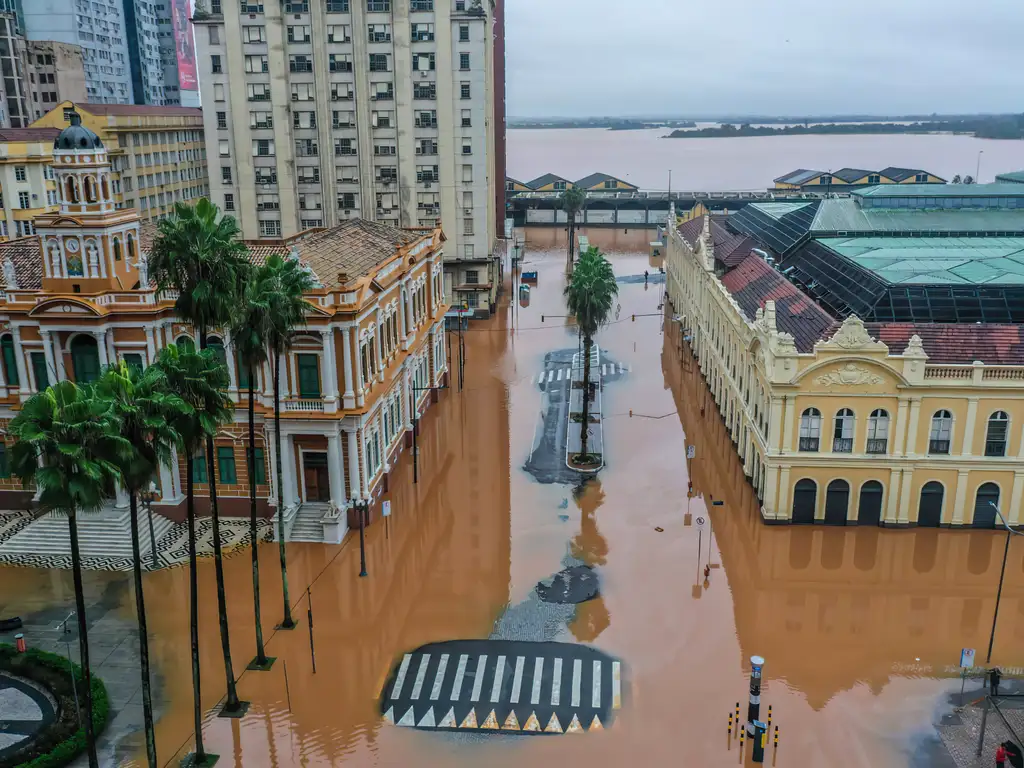 Ruas de Porto Alegre tomadas por enchente. Crédito: Ricardo Stuckert, PR