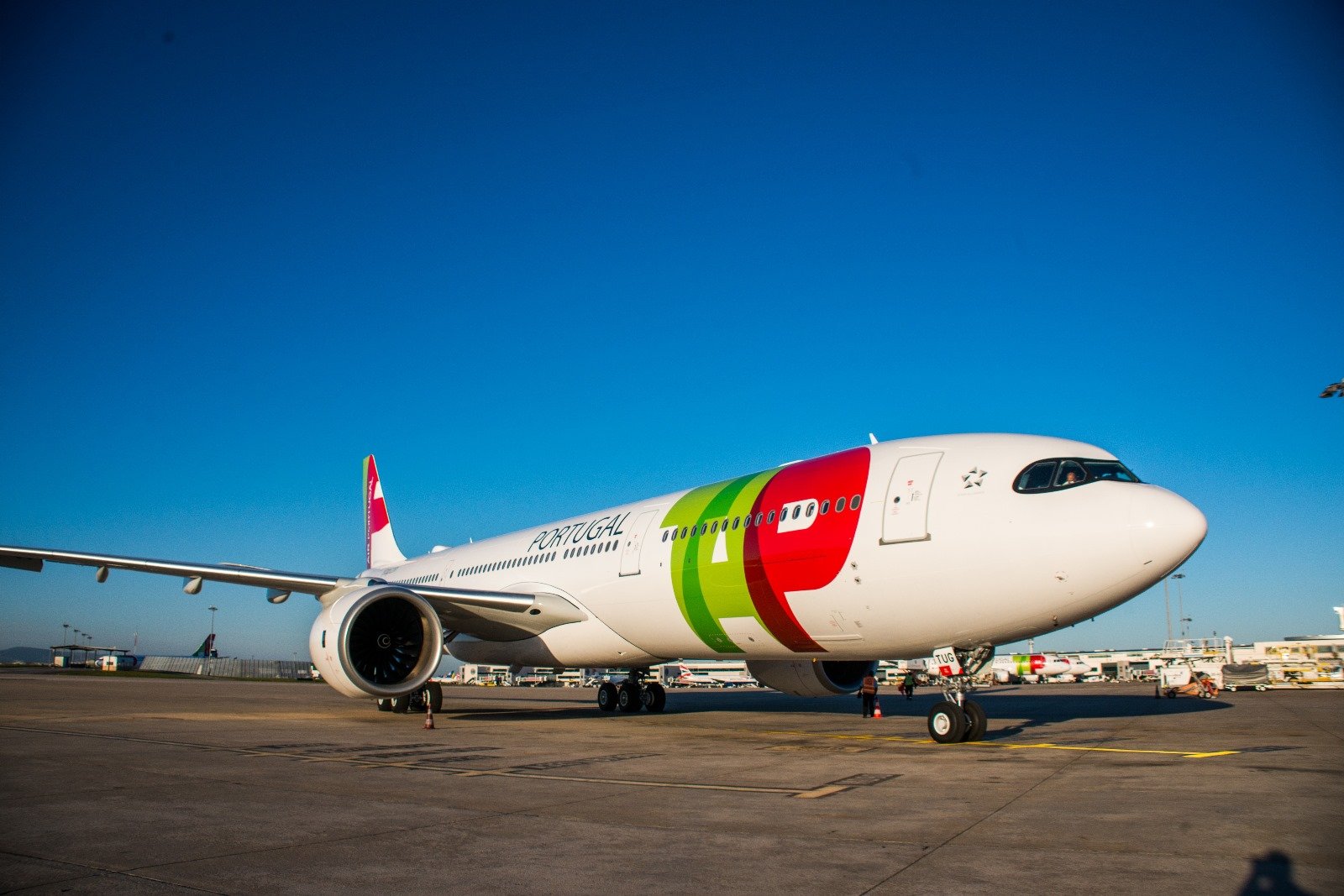 Airbus A330-900 neo levará 11 toneladas de doação ao Brasil. Foto: TAP/Divulgação