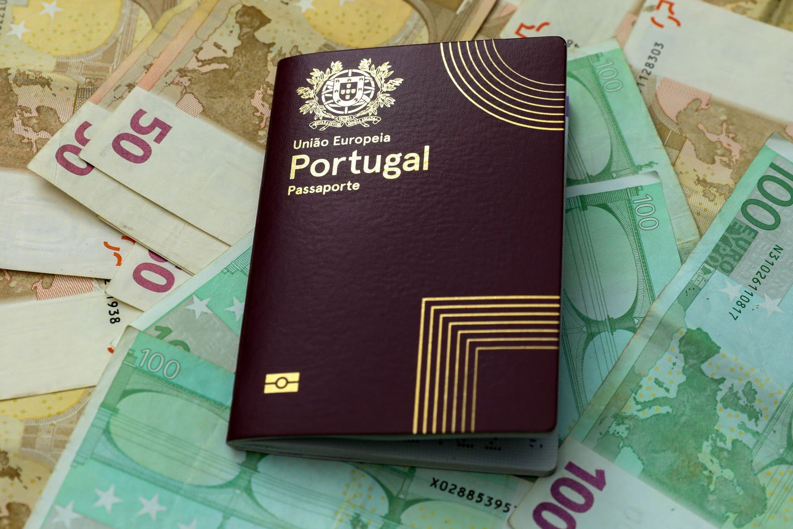 Passaporte emitido pelo governo português, Lisboa, 8 de outubro de 2021. Crédito: António Cotrim, Lusa