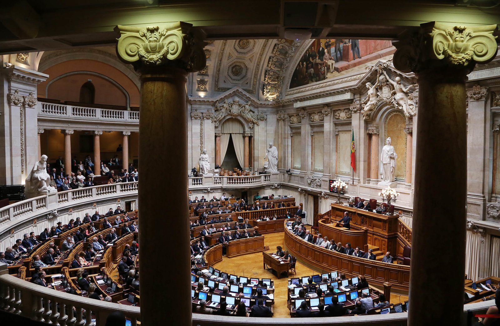 Encerramento do Debate Orçamento do Estado para 2015, na Assembleia da República. Crédito: Luís Saraiva, PSD