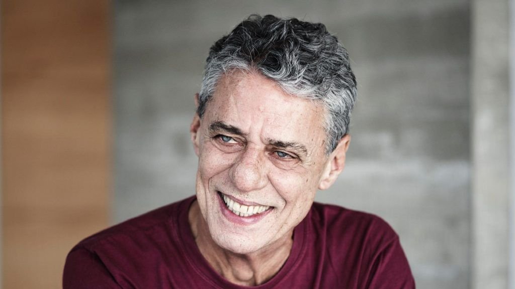 Chico Buarque. Crédito: Reprodução Facebook